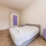 Апартаменты Purple Dreams - *